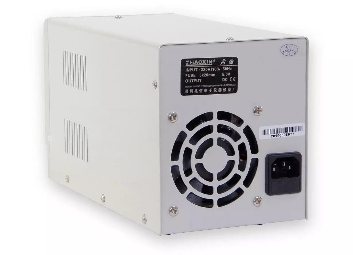Laboratórny zdroj RXN-605D 0-60V/5A – 2