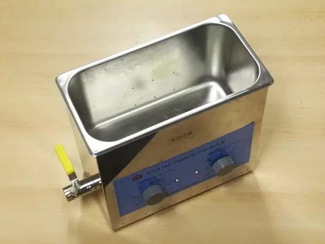 Ultrazvuková vaňa CT-4010A s výpustným ventilom