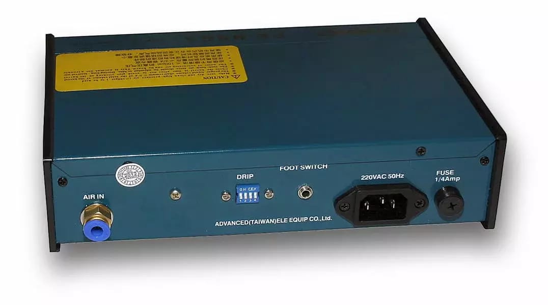 Digitálny automatický dispenzer tekutých prípravkov typ PE-986A – 2