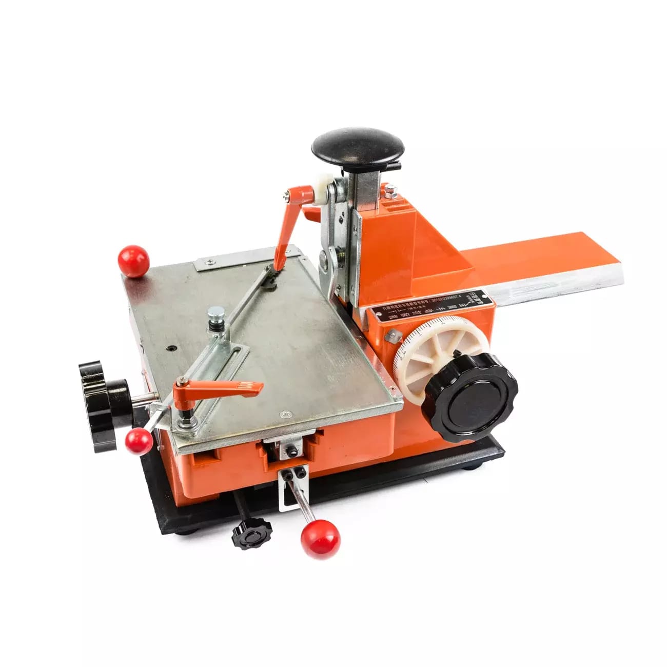 Poloautomatický raziaci stroj ZX-360 typových štítkov – 2
