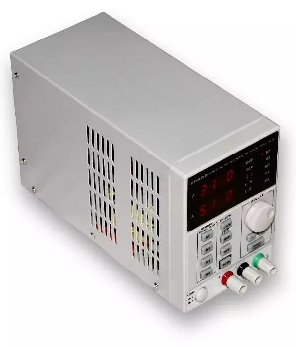 Digitálne ovládaný precízny programovateľný laboratórny zdroj 30V/5A typ KA3005D – 2