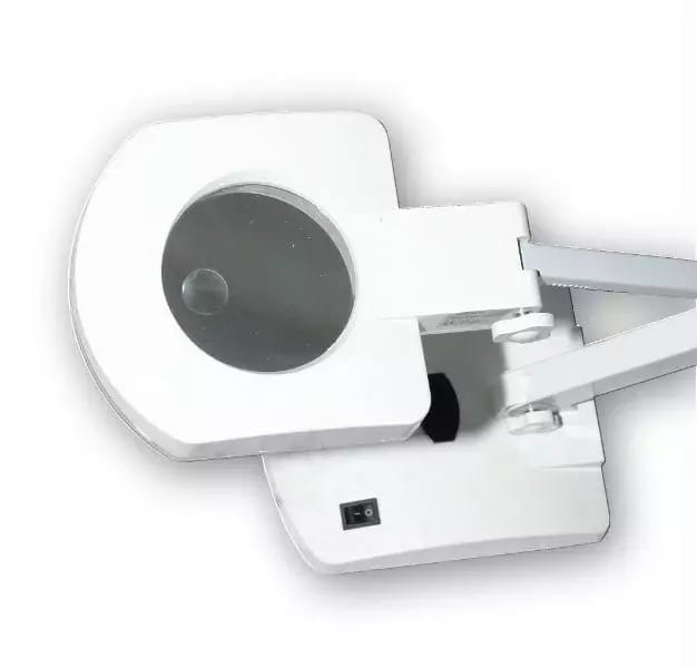 Stolná lupa s lampou LED typ 811L – 2