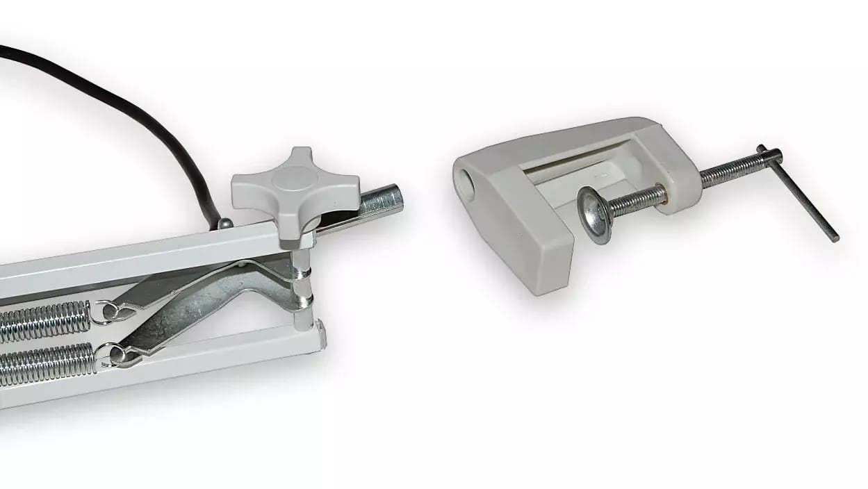 Lampa s kruhovou lupou typovej rady T86-A zväčšenie 8D – 2