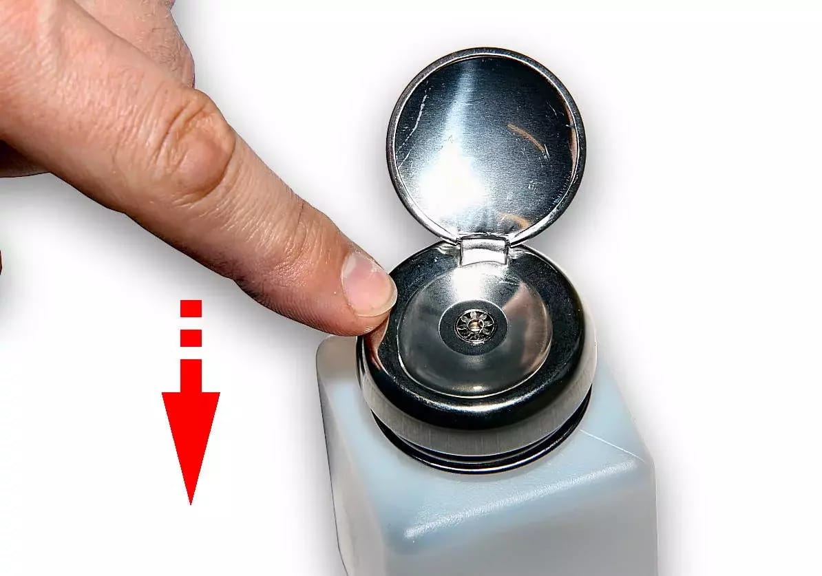 Dávkovač na lieh s mechanickou pumpou 200ml – 2
