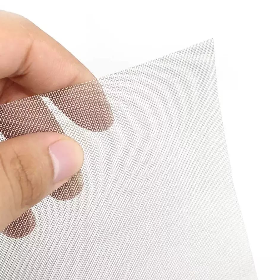 Nerezová sieťovina 25x12, 5cm pre opravy nárazníkov a plastových dielov – 2
